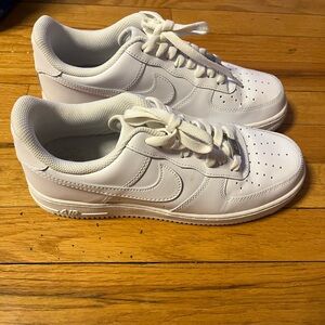 Nike White Air Force 1 Low-Top Leather Sneakers